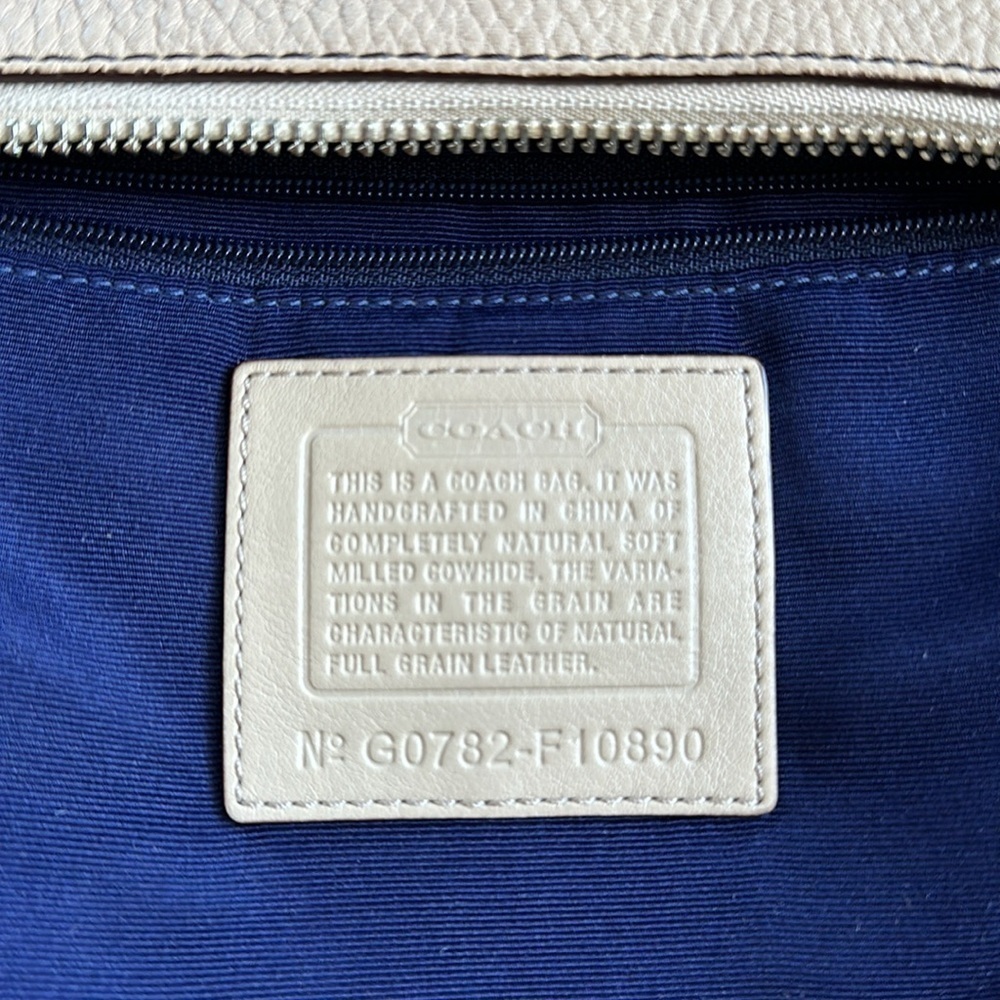 COACH Chelsea Beige Pebbled Leather Shoulder Bag - Picture 15 of 16